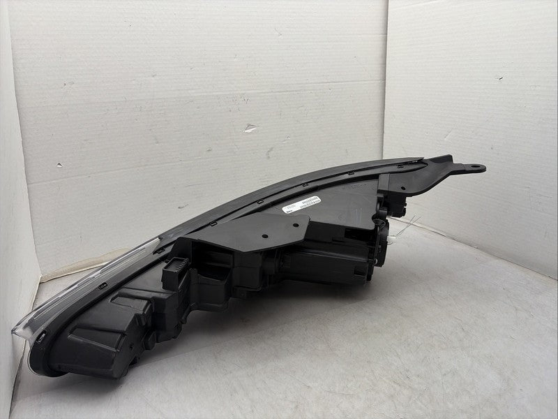2019-2020 Hyundai Elantra Right RH Passenger Halogen Headlight