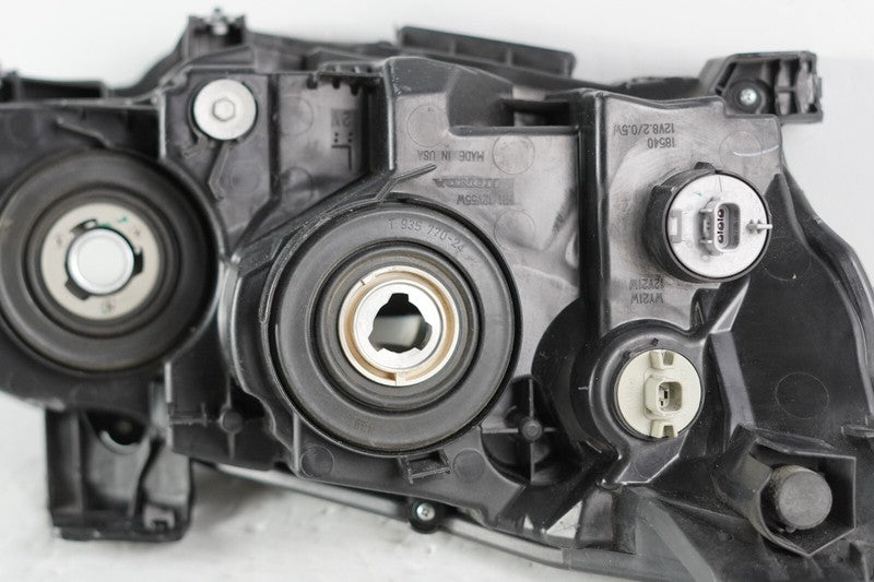 2016-2020 Honda Civic LH Driver Headlight Halogen OEM