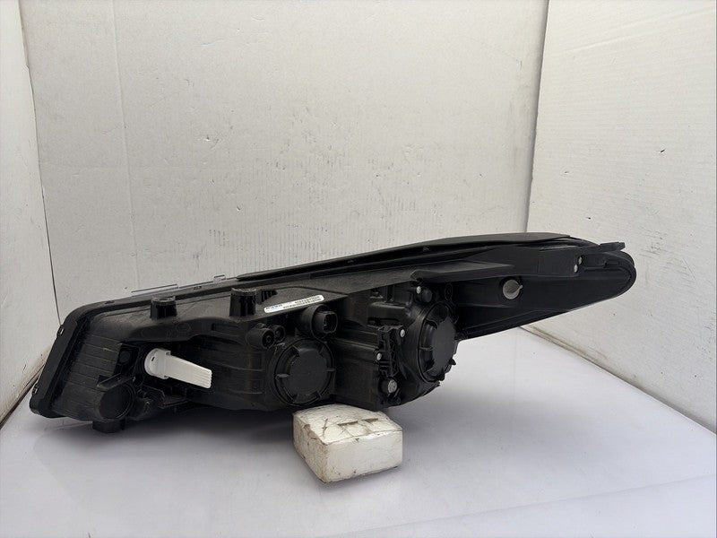 2017-2018 Kia Forte Right Passenger Halogen Headlight