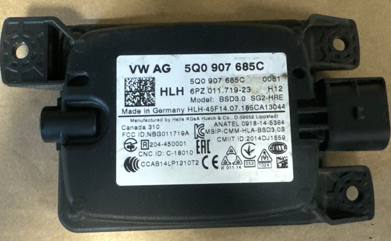 2018-2021 VW Tiguan Rear Radar Sensor 5Q0907685C (Side Specified Upon 