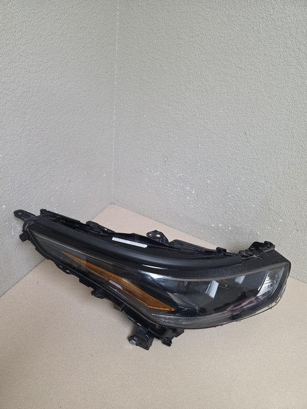 2020-2022 Toyota Highlander Right Headlight Black Trim OEM 10000-8A0ED