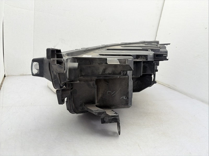 2022-2025 Infiniti QX60 Right Passenger Headlight OEM 26010 6SA0B
