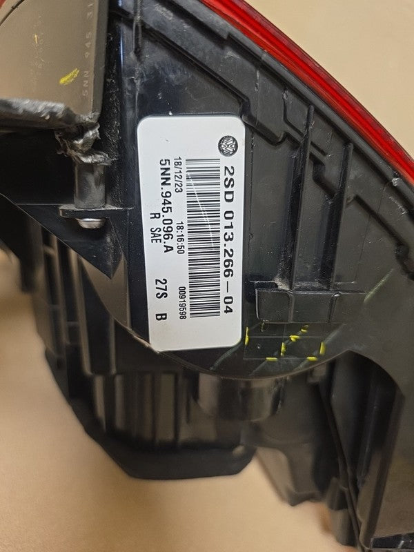 2018-2023 Volkswagen Tiguan Right Passenger Side Tail Light OEM LED