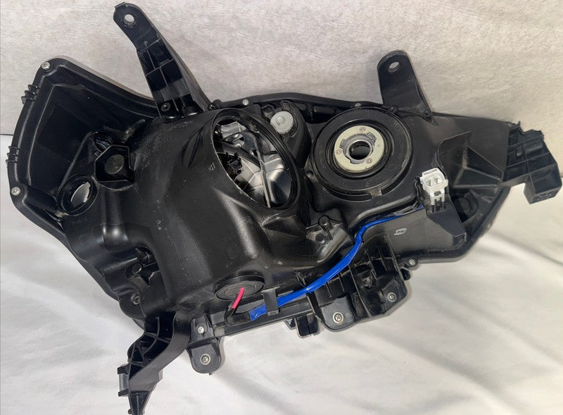 2014-2020 Toyota 4Runner Left Headlight Halogen OEM
