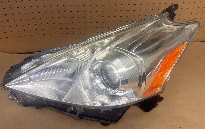 2012-14 Prius V Left Headlight Halogen 1.8L - OEM #81170-47300