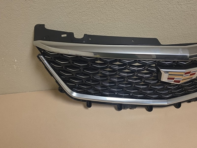 2024-2026 Cadillac XT4 Upper Front Grille Assembly with Emblem