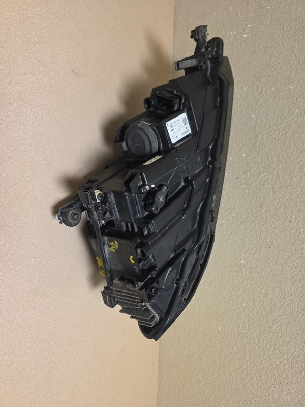 2019-2023 Volkswagen Jetta Right Headlight OEM LED Projector