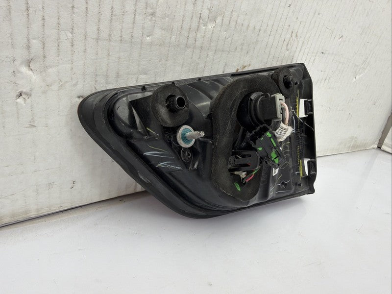 2019-2022 Chevrolet Blazer Left Tail Light LH Driver OEM LED 84587609
