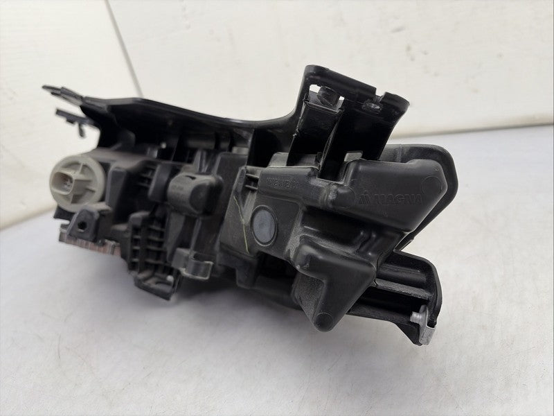2023-2025 Chevrolet Blazer Right RH Passenger OEM LED Headlight