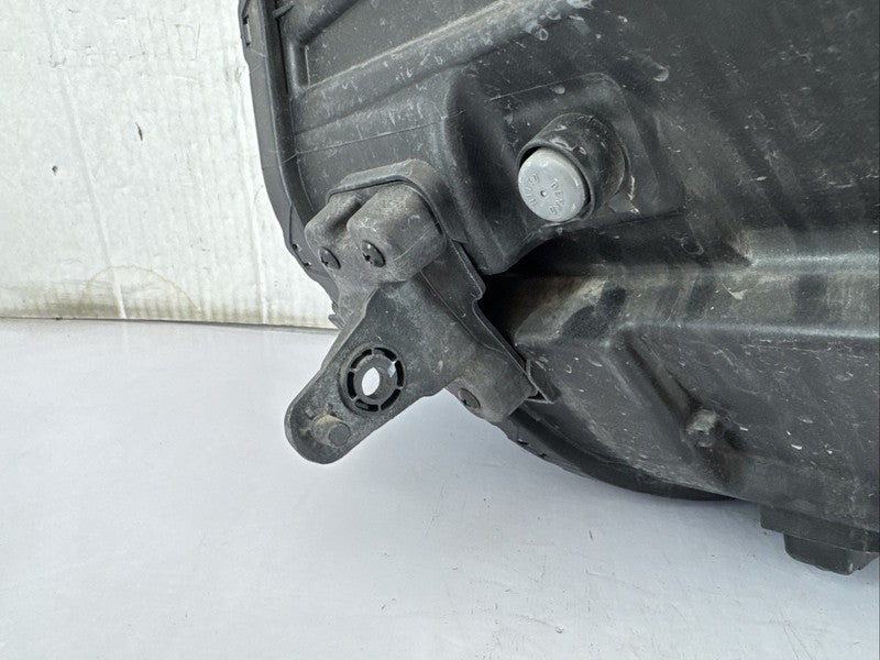 2020-2022 Hyundai Palisade Right Headlight OEM LED Lamp