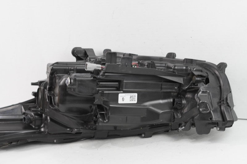 OEM 2020-2023 Toyota Highlander LED Headlight RH Black Trim #0 D1