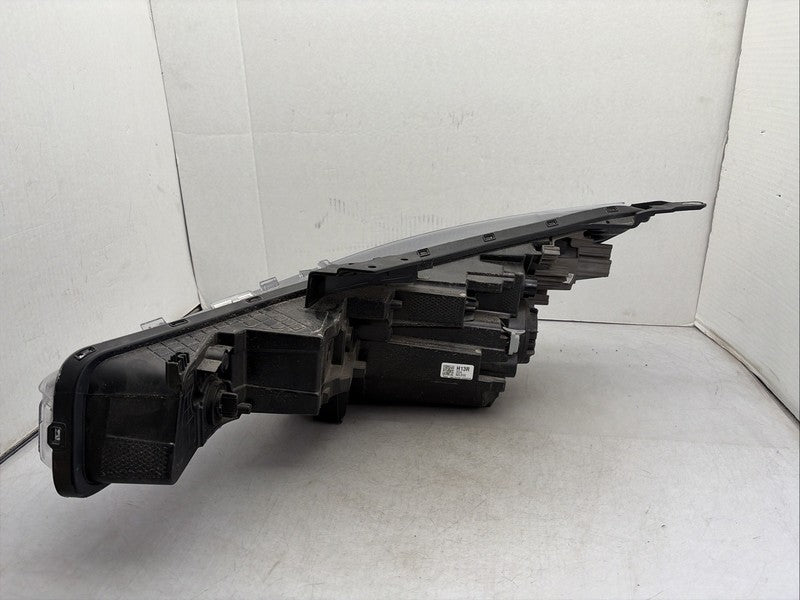 2021-2023 Hyundai Elantra Right Passenger OEM Halogen Headlight