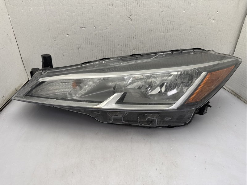 2021-2024 Nissan Kicks Left Driver Headlight OEM Halogen Lamp