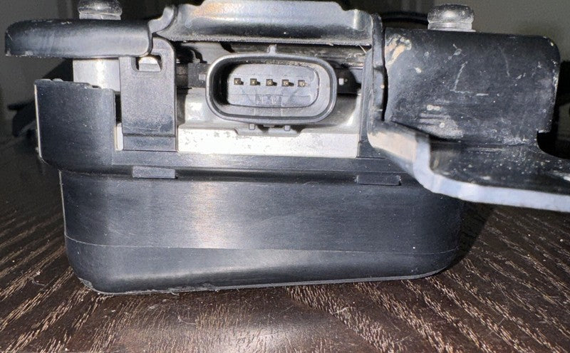 2019-2020 Kia Sorento Radar Sensor Adaptive Cruise Control OEM 96400-C