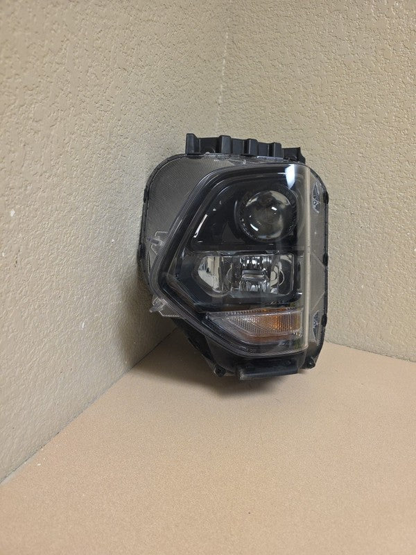 2019-2020 Hyundai Santa Fe Left Driver Side Halogen Headlight