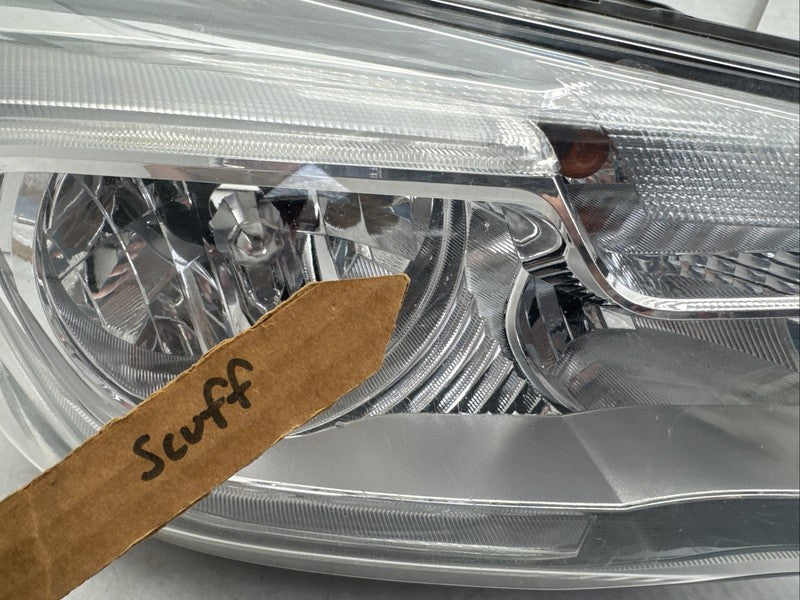 2014-2016 Subaru Forester Right Passenger OEM Halogen Headlight
