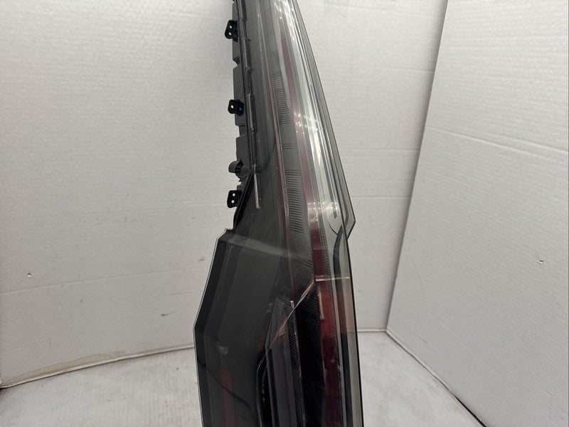 2025-2026 Cadillac Escalade Left Driver Tail Light OEM LED 85880881
