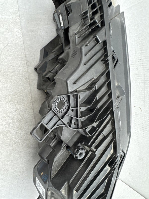 2025-2026 Lincoln Navigator Right LED Headlight OEM SL7B 13E014 AS