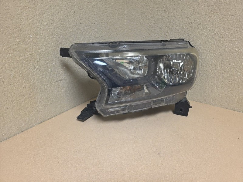 2019-2023 Ford Ranger Halogen Headlight Left Driver Side
