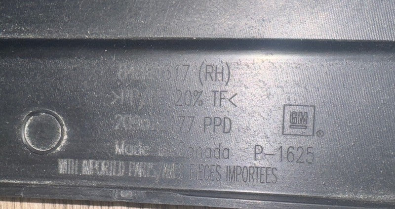20-23 Cadillac CT4-V AWD Right Sight Shield 2.7L OEM 45K
