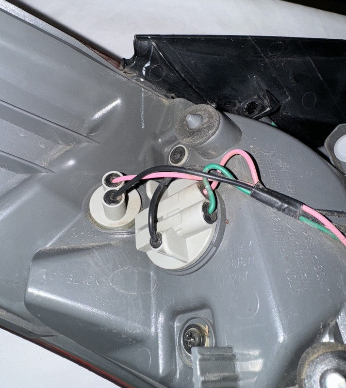 2011-2013 Hyundai Elantra Right Tail Light Lamp OEM