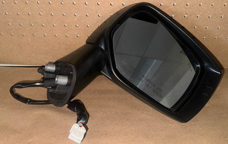2015-2017 Subaru XV Crosstrek Right Mirror 037559