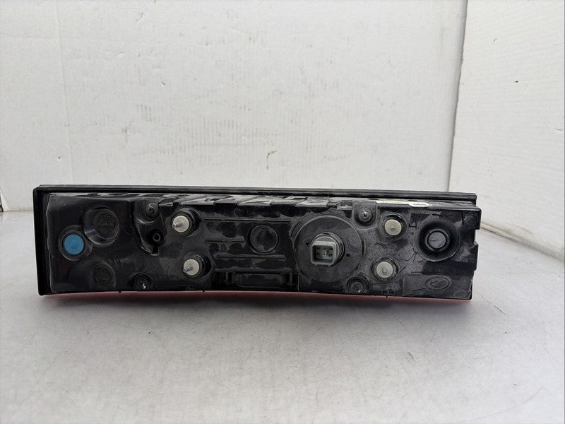 2024-2026 Hyundai Santa Fe Right Passenger Tail Light LED OEM 92404-GH
