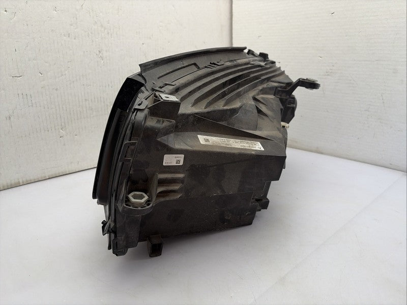 2016-2018 Mercedes GLC250 GLC300 Right Passenger Headlight OEM Halogen