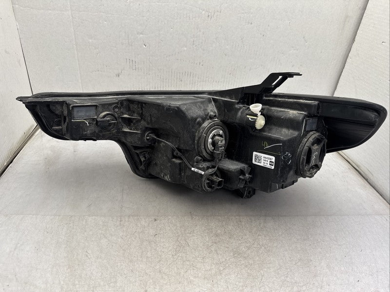2023-2026 Chevy Colorado Right Passenger Headlight OEM 85045267