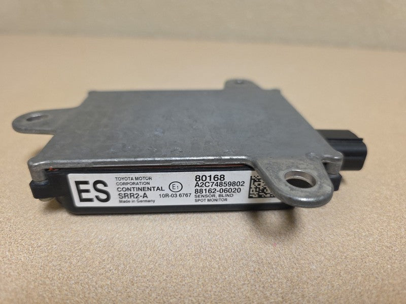 2016-2018 Lexus ES350 ES300 Blind Spot Radar Control Module 88162-0602