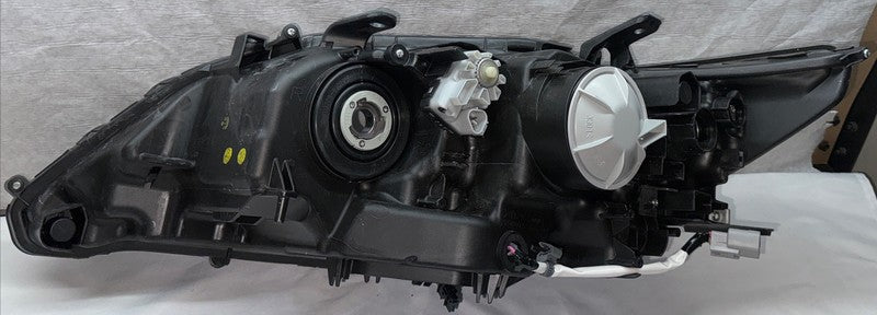 2013-2015 Lexus ES350 Right Headlight OEM