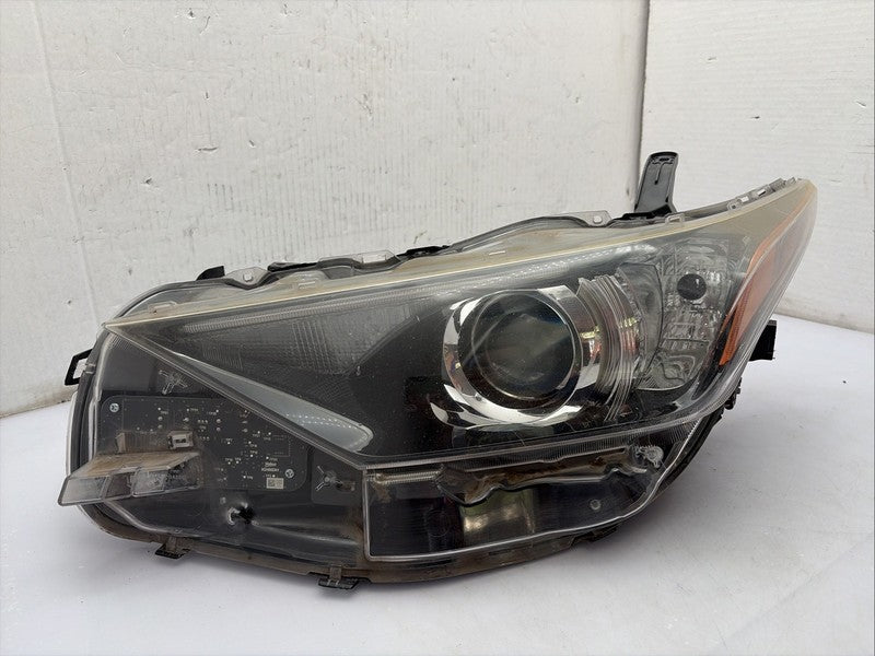 2016-2018 Toyota Corolla iM Scion iM Left Driver Headlight OEM Halogen