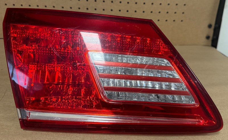 2012 Lexus ES350 Tail Light Lamp LEFT Decklid OEM 81591-33090