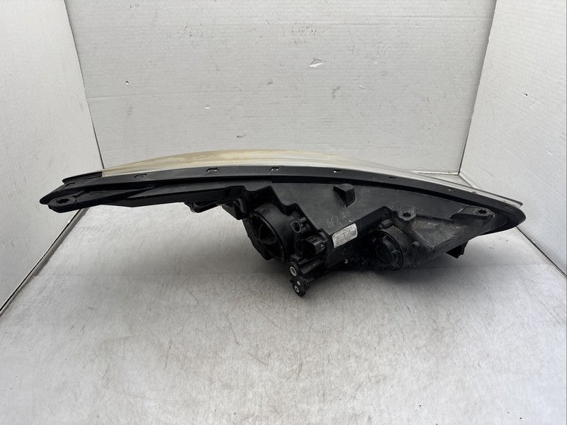 2014-2016 Hyundai Elantra Left Driver OEM Halogen Headlight