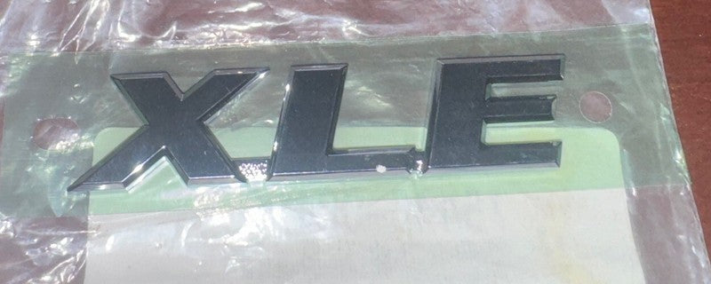 OEM 14-19 Toyota Highlander XLE Liftgate Emblem Badge Nameplate