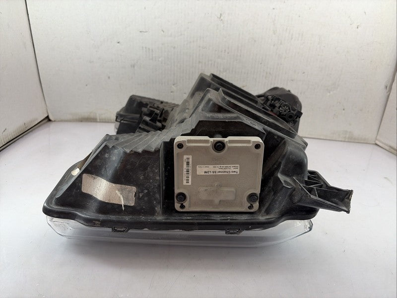 2017-2019 Ford F-250 Headlight Right Passenger OEM LED KC3B 13005 CB