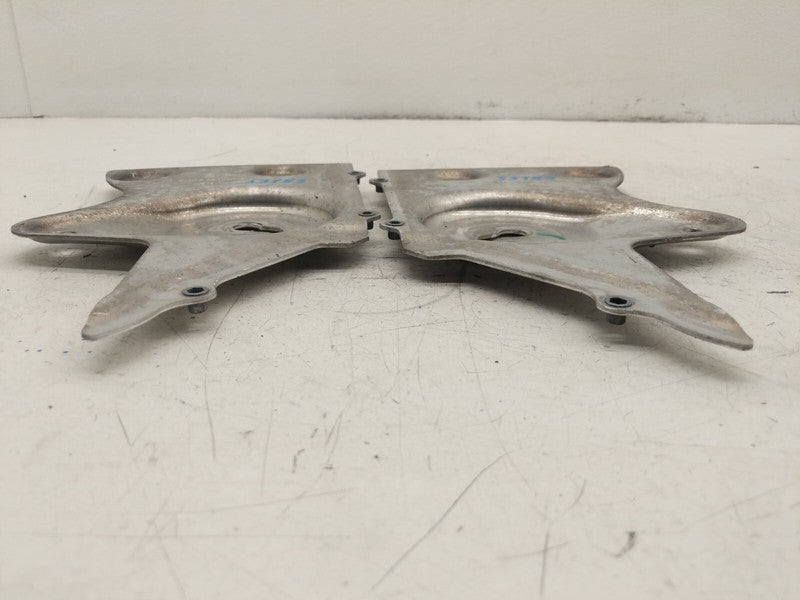 12-15 Model S Rear LEFT & RIGHT Subframe Shear Plate Retainer