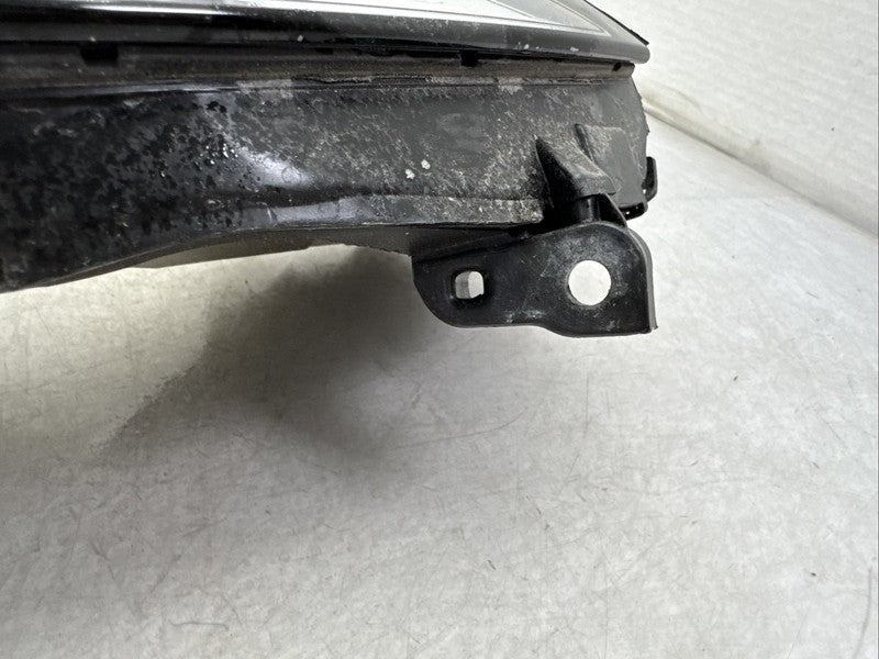 2022-2024 BMW X7 Left Driver Daytime Running Light LED OEM 9880589