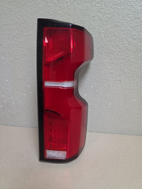 2024-2025 Chevy Silverado 2500 3500 HD Full LED Tail Light Right Passe