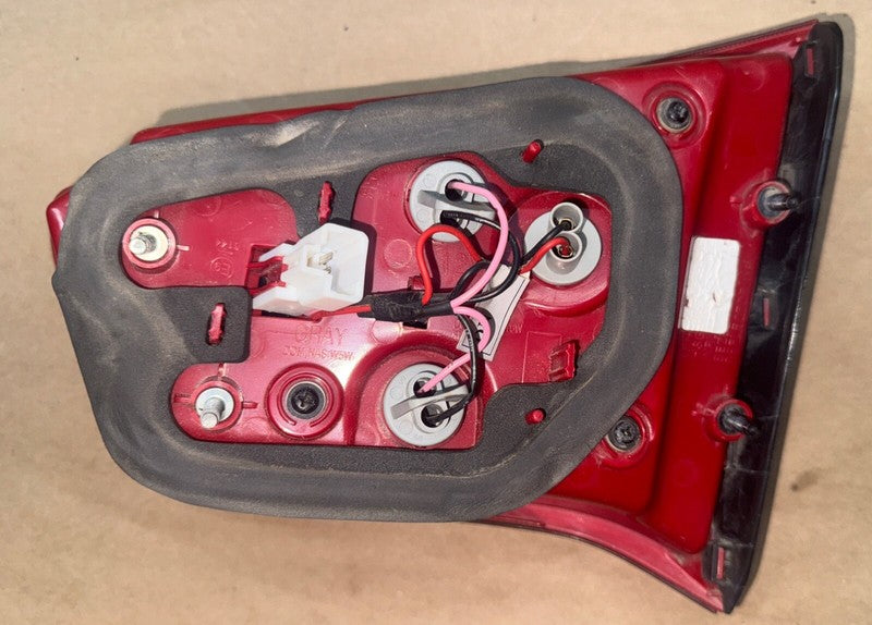 2011-2015 KIA SPORTAGE Left Inner Light 92405-3W0 MK3