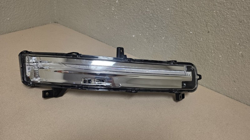 2019-2023 Lincoln Nautilus Front Right Passenger Daytime Running Light