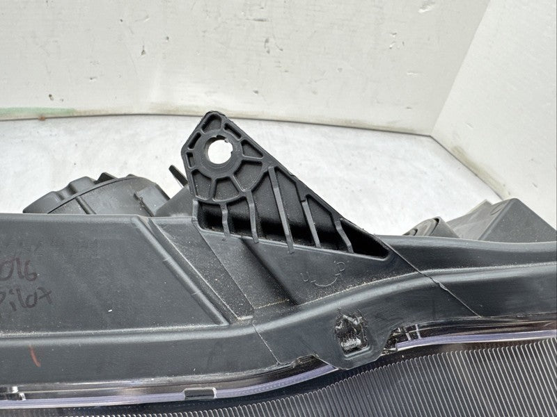 2016-2020 Honda Pilot Ridgeline Right Passenger LED Headlight