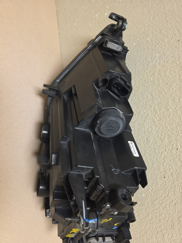 2019-2023 Volkswagen Jetta Right Headlight OEM LED Projector