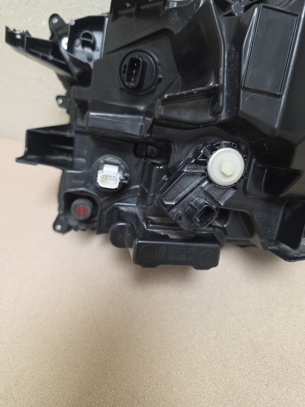 2024-2025 Toyota Tacoma Right Side Headlight Halogen/LED Base
