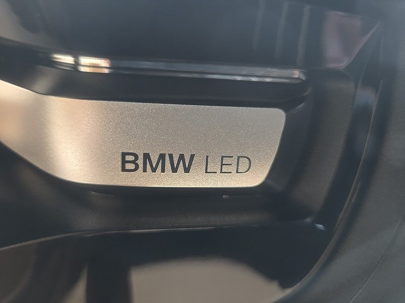 2018-2021 BMW i3 I01 LED Headlight Front Right OEM 63118738739