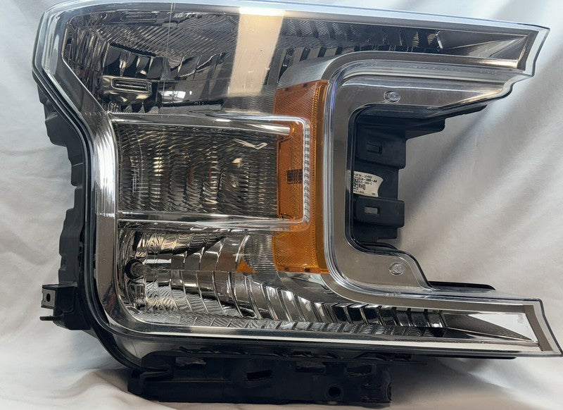 2018-20 Ford F150 Right Headlight Passenger RH OEM KL34-13005-AA