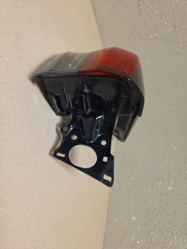 2021-2023 Toyota Highlander Left Tail Light OEM