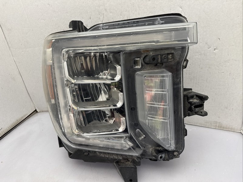 2020-2023 GMC Sierra 2500 3500 HD Right Passenger Headlight OEM LED 84