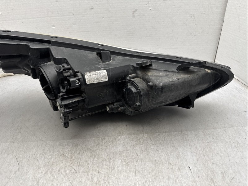 2014-2016 Hyundai Elantra Left Driver OEM Halogen Headlight