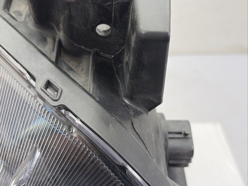 2024-2026 Hyundai Kona Right Passenger Headlight OEM LED Lamp 92102 BE